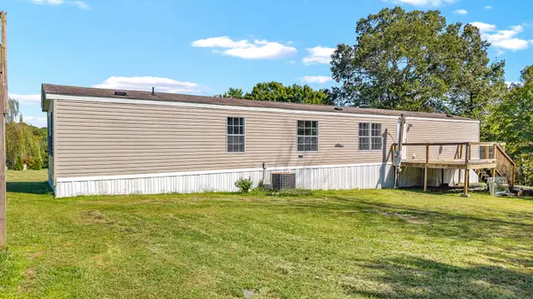 233 County Road 365, Sweetwater, TN 37874
