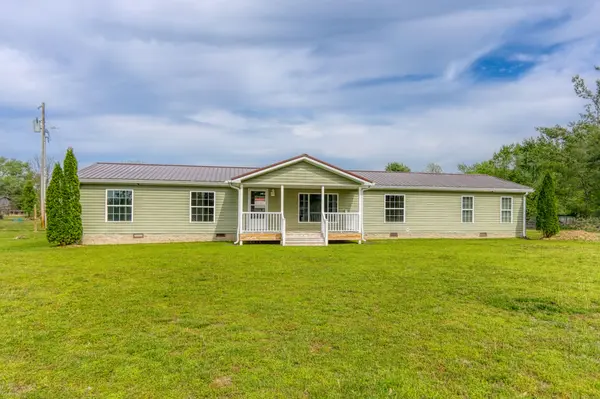 1834 Oak Grove Church Rd, Adolphus, KY 42120
