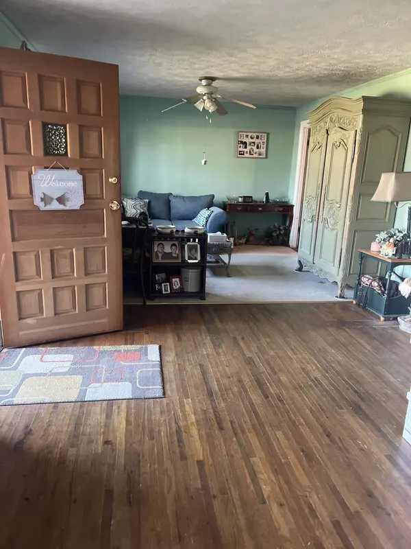 378 Bolivar Hwy, Jackson, TN 38301
