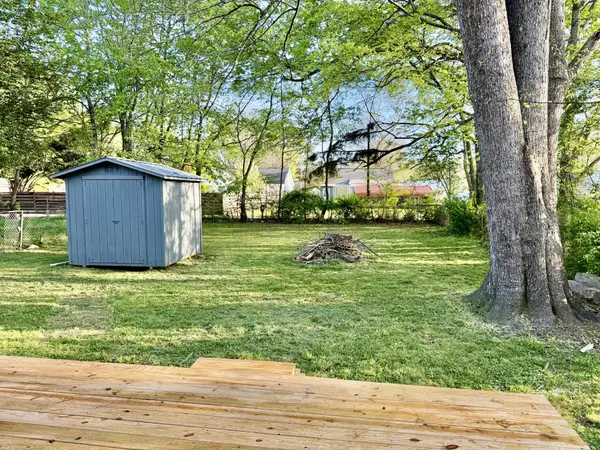 509 3rd St, Lawrenceburg, TN 38464