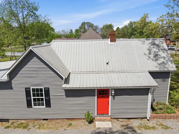 214 S Polk St, Tullahoma, TN 37388
