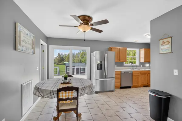 335 Williams Rd, Lafayette, TN 37083