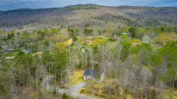 77 Pineway Circle, Wildwood, GA 30757