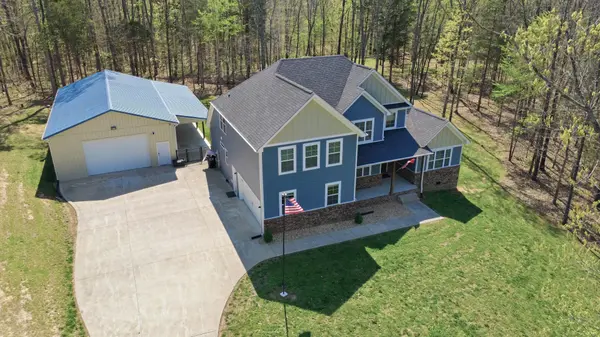 573 Swift Ln, Cunningham, TN 37052