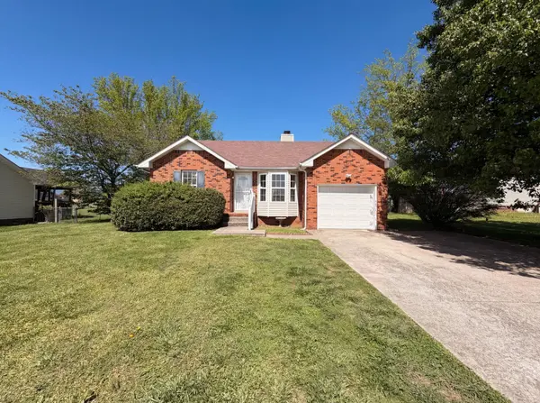 3748 Churchplace Ave, Clarksville, TN 37040