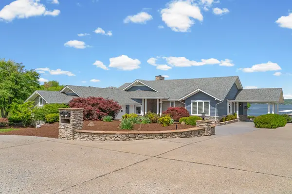 4568 Blue Springs Rd, Cadiz, KY 42211