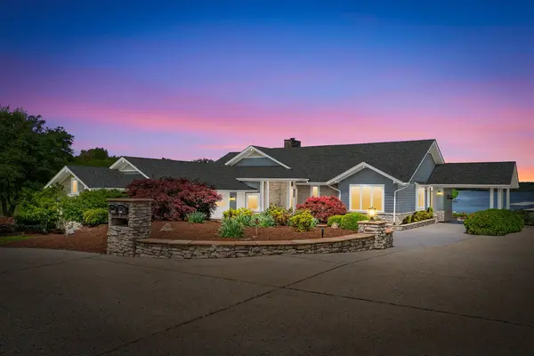 4568 Blue Springs Rd, Cadiz, KY 42211