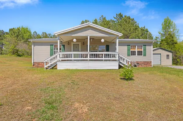 1810 Hill Rd, Paris, TN 38242