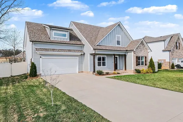 123 Macaw Ln, La Vergne, TN 37086