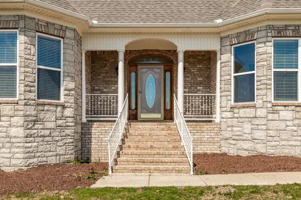1222 Chenault Ln, Castalian Springs, TN 37031