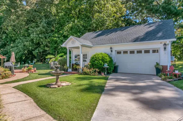 420 Nikki Ln, Paris, TN 38242