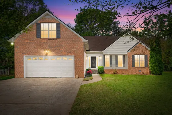 3837 Parade Dr, Clarksville, TN 37040