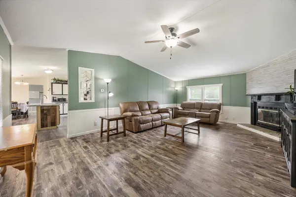 103 Flintville Rd, Flintville, TN 37335