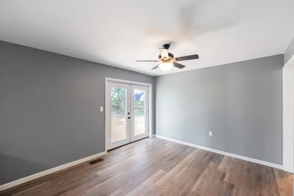 120 Glover St, Atwood, TN 38220