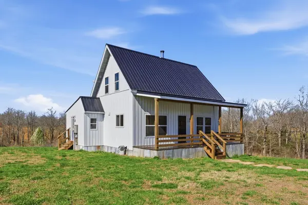 181 Ramah Rd, Leoma, TN 38468