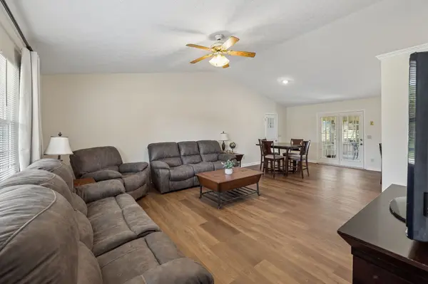 3535 Southmeade Dr, Cookeville, TN 38506