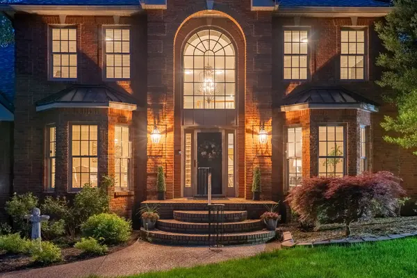 2070 Queens Bluff Way, Clarksville, TN 37043
