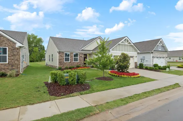 749 Wilkinson Ln, White House, TN 37188