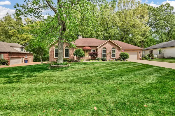 236 Longwood Ln, Clarksville, TN 37043