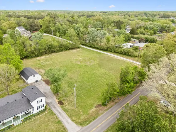 7311 Old Nashville Rd, Fairview, TN 37062