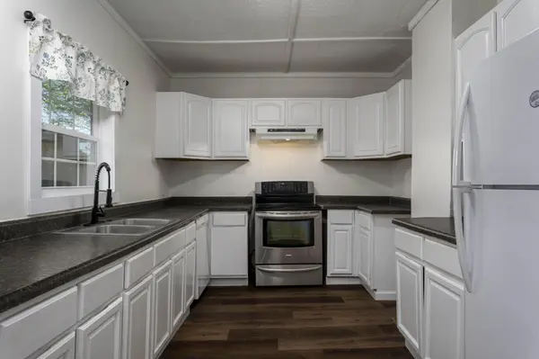 723 Washington Avenue, Etowah, TN 37331