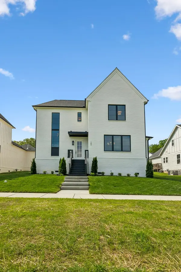 102 Madeleine Way, Kingston Springs, TN 37082