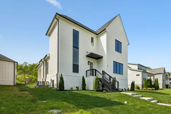 102 Madeleine Way, Kingston Springs, TN 37082