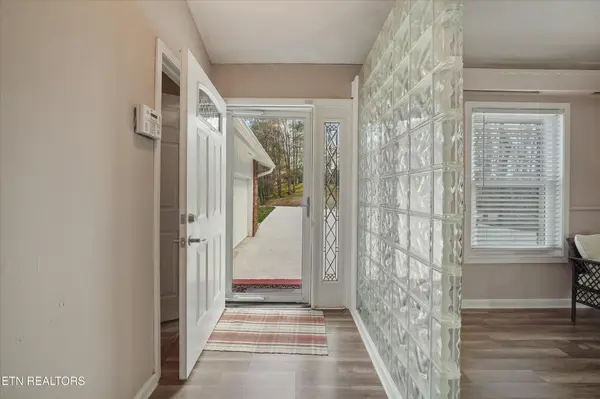 532 Bruce Rd, Gatlinburg, TN 37738