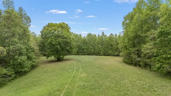 1975 Sugar Tree Knob Rd, Liberty, TN 37095