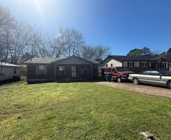 20 Hackberry LN, Jackson, TN 38301
