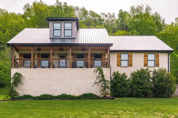 546 Brazier Ln, Gallatin, TN 37066