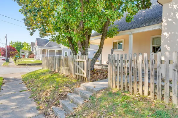 1601 Kirby Avenue, Chattanooga, TN 37404
