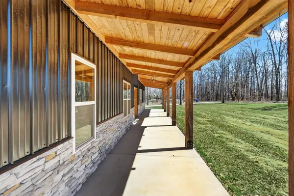 562 Northup Rd, Portland, TN 37148