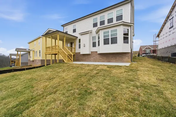 864 Joe Miller Drive, Hendersonville, TN 37075