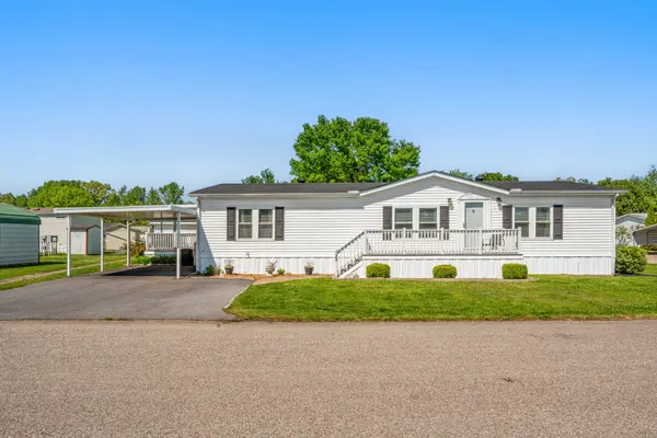 129 Broken Arrow Dr, Paris, TN 38242