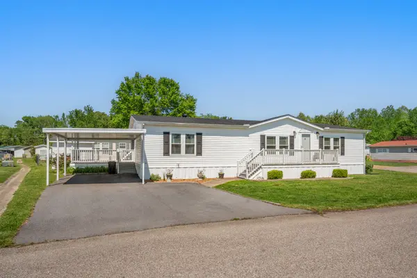 129 Broken Arrow Dr, Paris, TN 38242