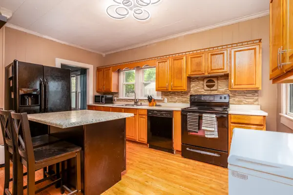 2205 W Wood St, Paris, TN 38242