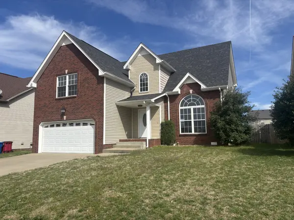 2901 Brewster Dr, Clarksville, TN 37042