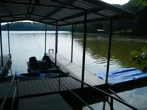 73 Shore Dr, Cadiz, KY 42211
