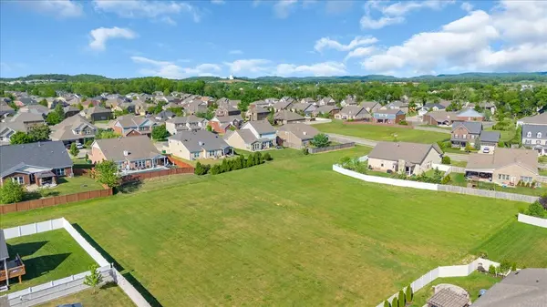 5003 Stately Dr, Thompsons Station, TN 37179