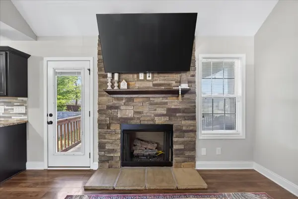 162 Sycamore Hill Dr, Clarksville, TN 37042