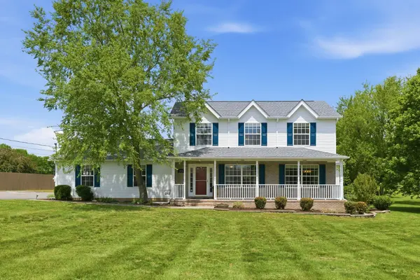 2420 Lakeshore Dr, Spring Hill, TN 37174