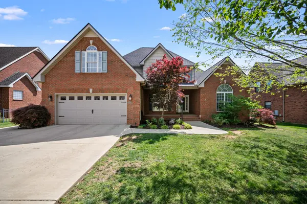5142 Reagan Dr, Murfreesboro, TN 37129