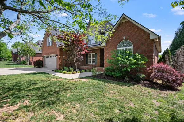 5142 Reagan Dr, Murfreesboro, TN 37129