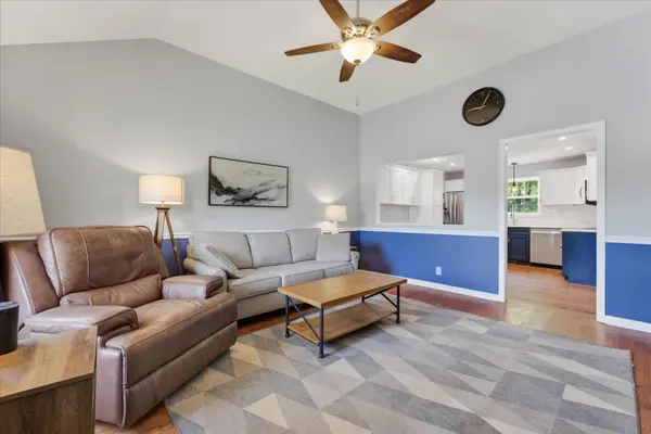 340 Maple Park Dr, Clarksville, TN 37040