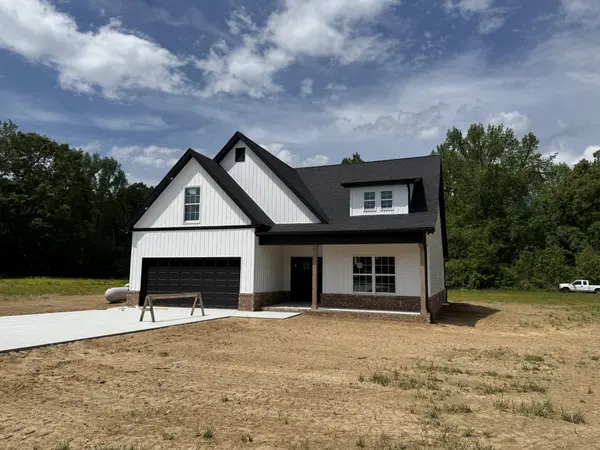 2750 Bains Rd, Hillsboro, TN 37342