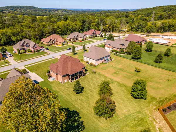 219 Amana Dr, Lebanon, TN 37087