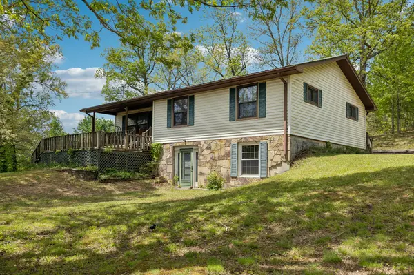 2137 Pigeon Springs Rd, Tracy City, TN 37387