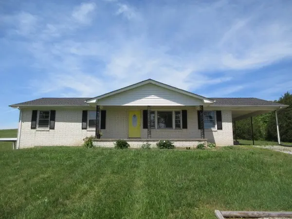 11694 Hurricane Creek Rd, Mc Ewen, TN 37101