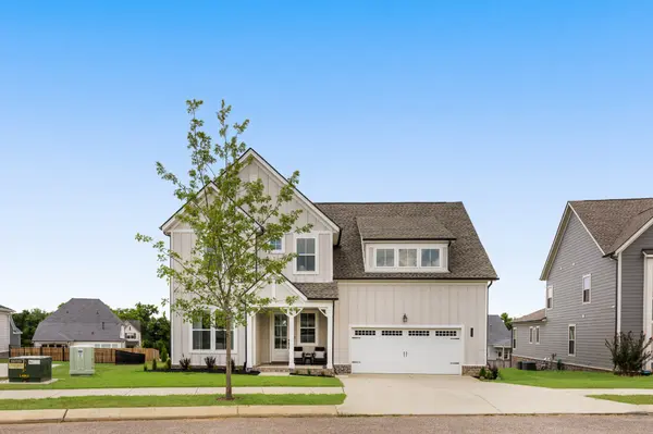 3024 Shandor St, Spring Hill, TN 37174
